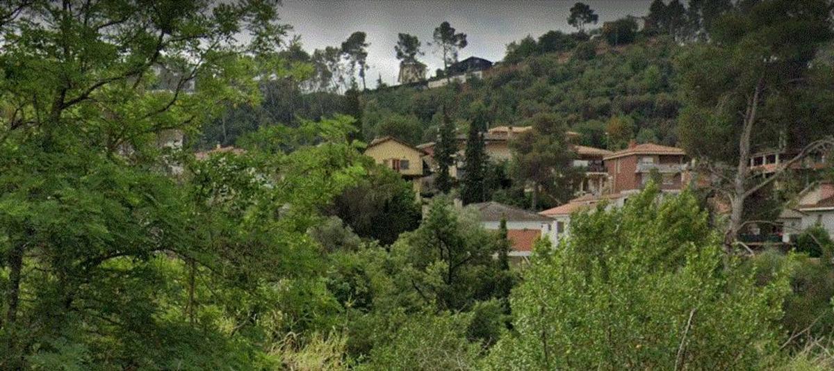Terreno en venta en Cervelló, Barcelona photo 1