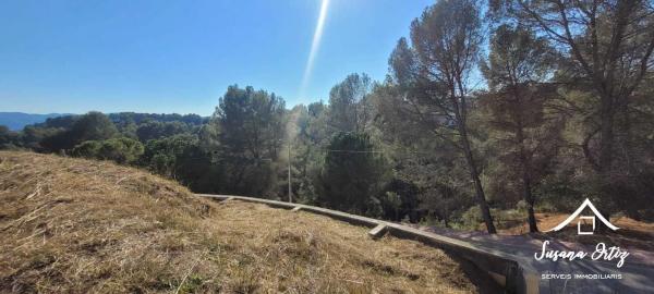 Terreno en Sant esteve Sesrovires photo 2