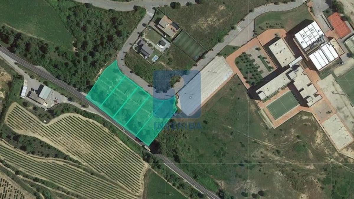 Terreno en venta en Sant esteve Sesrovires, Barcelona photo 3