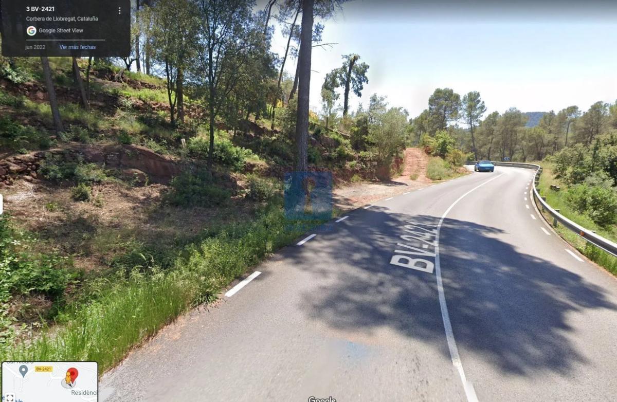 Terreno en venta en Corbera de Llobregat, Barcelona photo 2