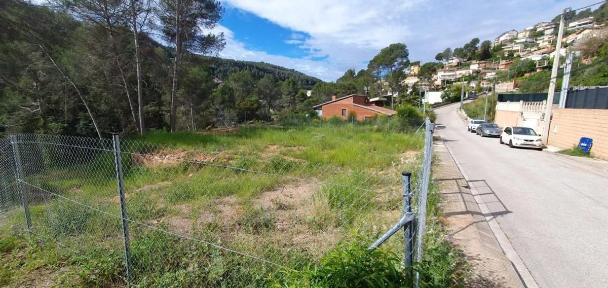 Terreno en venta en Corbera de Llobregat, Barcelona photo 4