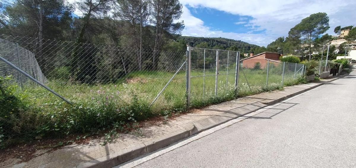 Terreno en venta en Corbera de Llobregat, Barcelona photo 5