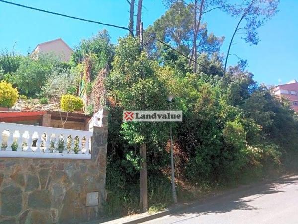 Terreno en calle Montseny, 24 thumbnail 1