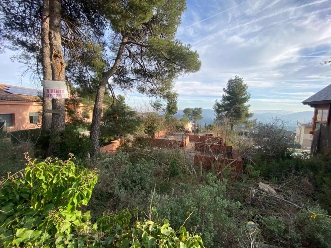 Terreno en venta en Corbera de Llobregat, Barcelona photo 4