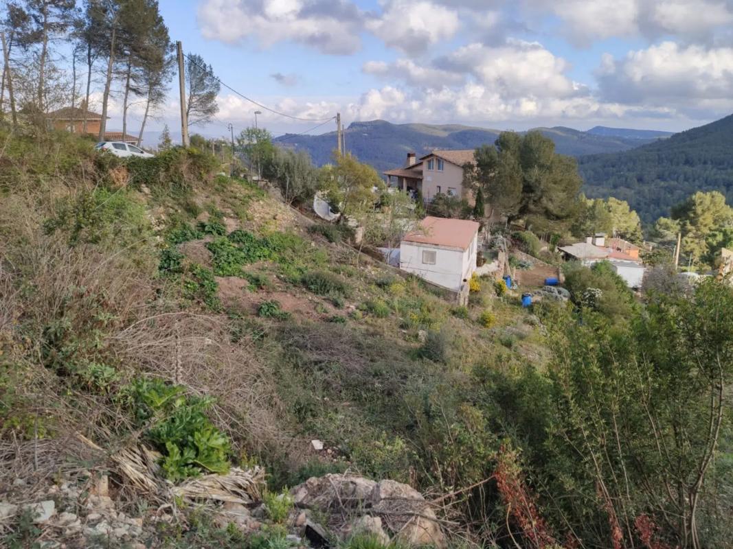 Terreno en venta en Corbera de Llobregat, Barcelona photo 4