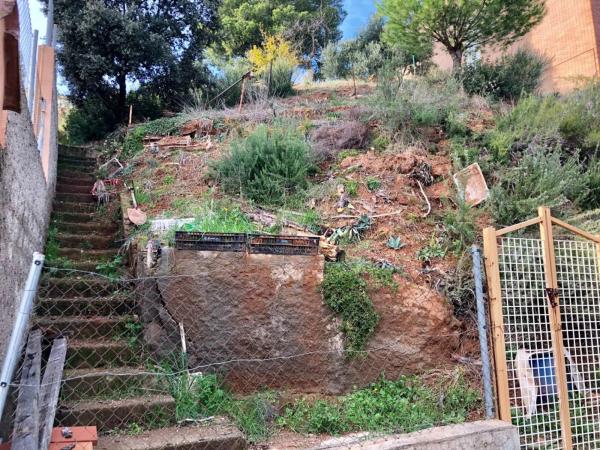 Terreno en Abrera photo 1