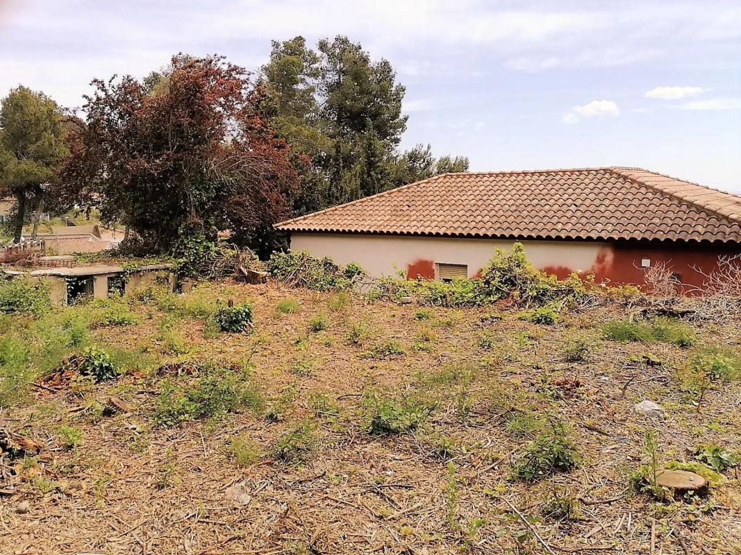 Terreno en venta en Corbera de Llobregat, Barcelona photo 3