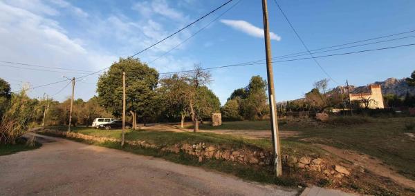 Terreno en calle Font del Còdol photo 3