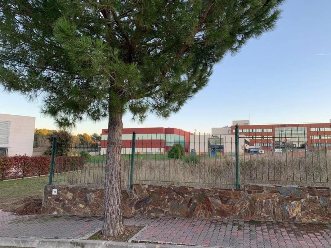 Terreno en venta en Sant esteve Sesrovires, Barcelona photo 5