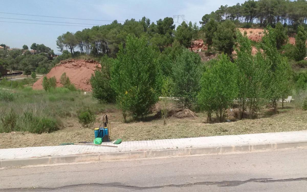 Terreno en venta en Corbera de Llobregat, Barcelona photo 2