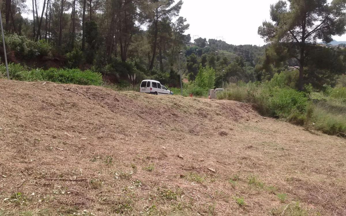 Terreno en venta en Corbera de Llobregat, Barcelona photo 4