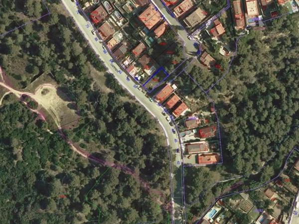 Terreno en avenida Circumval·lacio thumbnail 1