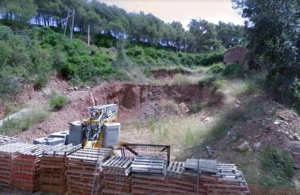 Terreno en calle de Madrid thumbnail 2