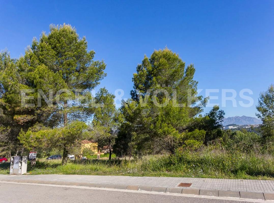 Działka na sprzedaż w Castellví de Rosanes, Barcelona photo 3