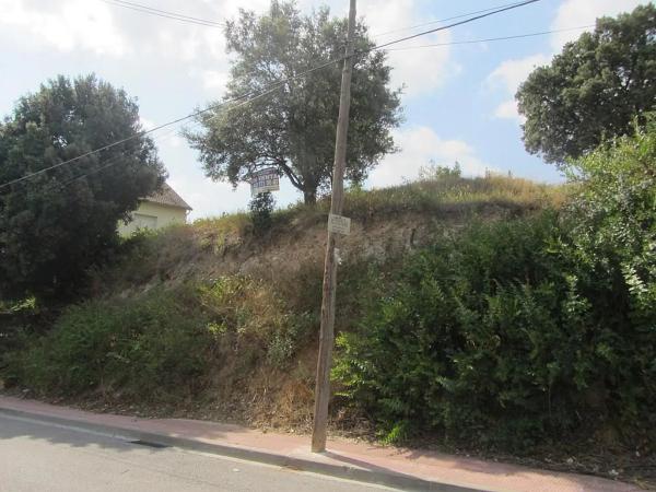Terreno en calle Josep Maria Segarra photo 3