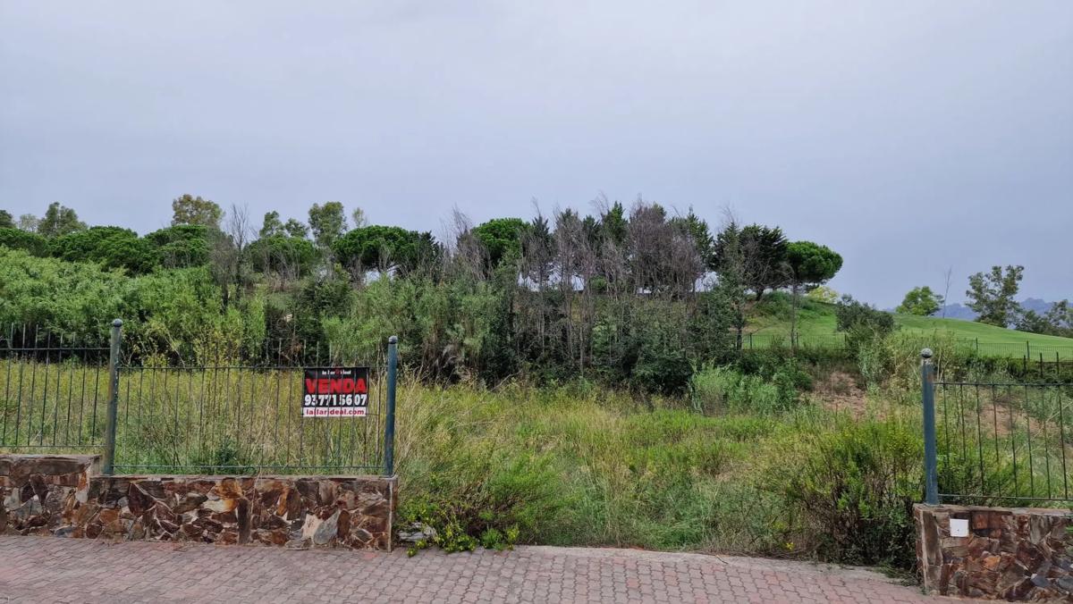 Terreno en venta en Sant esteve Sesrovires, Barcelona photo 2