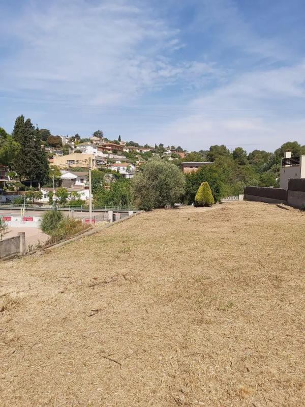 Terreno en venta en Sant esteve Sesrovires, Barcelona photo 1