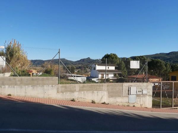 Terreno en avenida Salvador Dalí photo 3