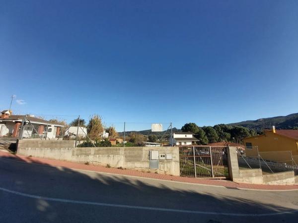 Terreno en avenida Salvador Dalí photo 4