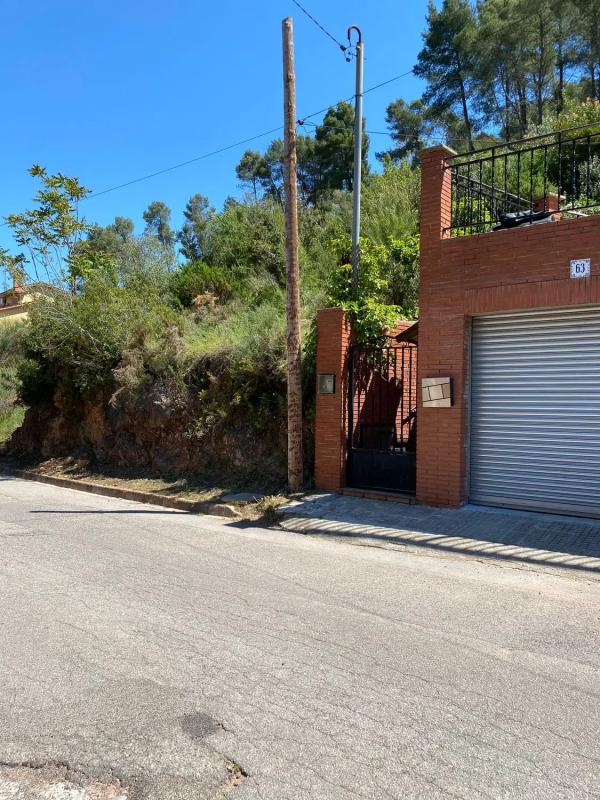 Terreno en venta en Vallirana, Barcelona photo 1