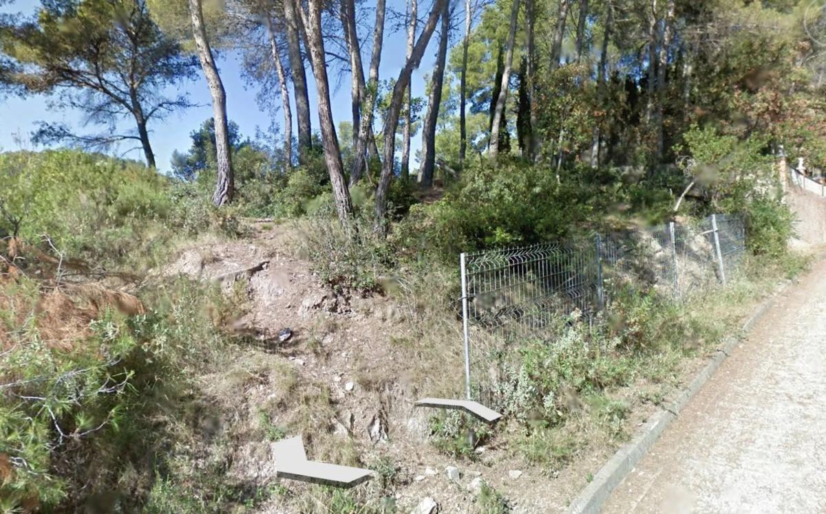 Terreno en venta en Cervelló, Barcelona photo 3