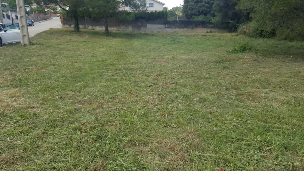 Terreno en venta en Olesa de Montserrat, Barcelona photo 2