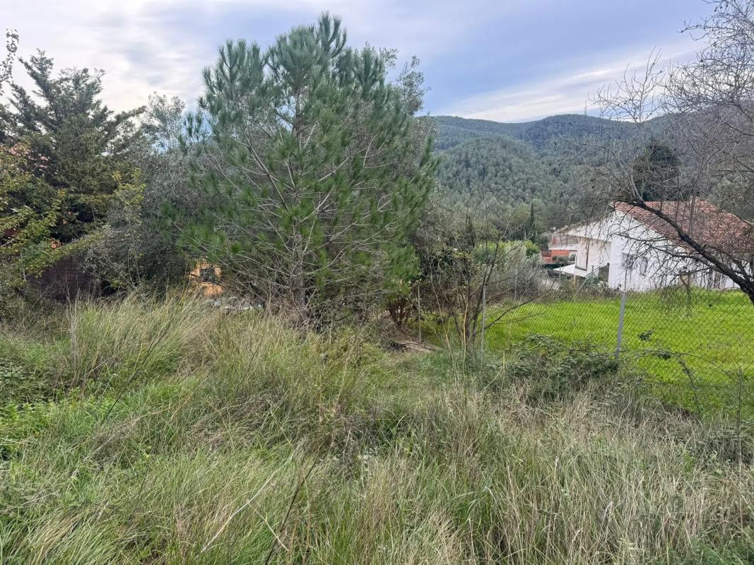 Terreno en venta en Corbera de Llobregat, Barcelona photo 4