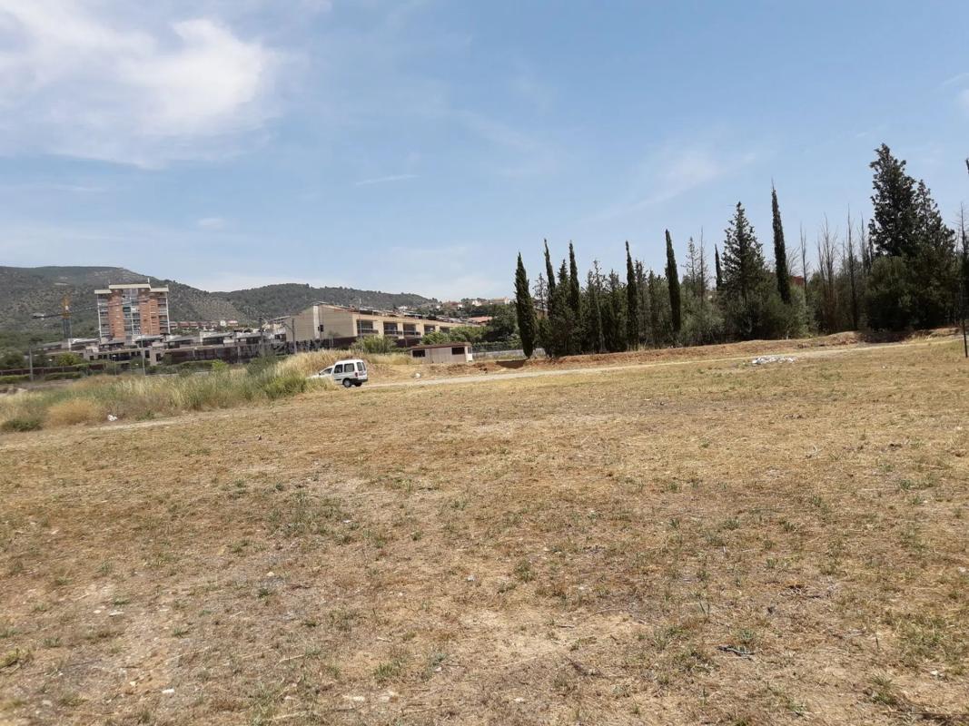 Terreno en venta en Olesa de Montserrat, Barcelona photo 3