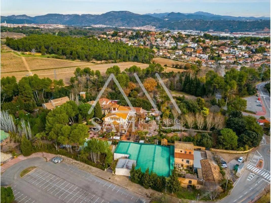 Terreno en venta en Sant esteve Sesrovires, Barcelona photo 5