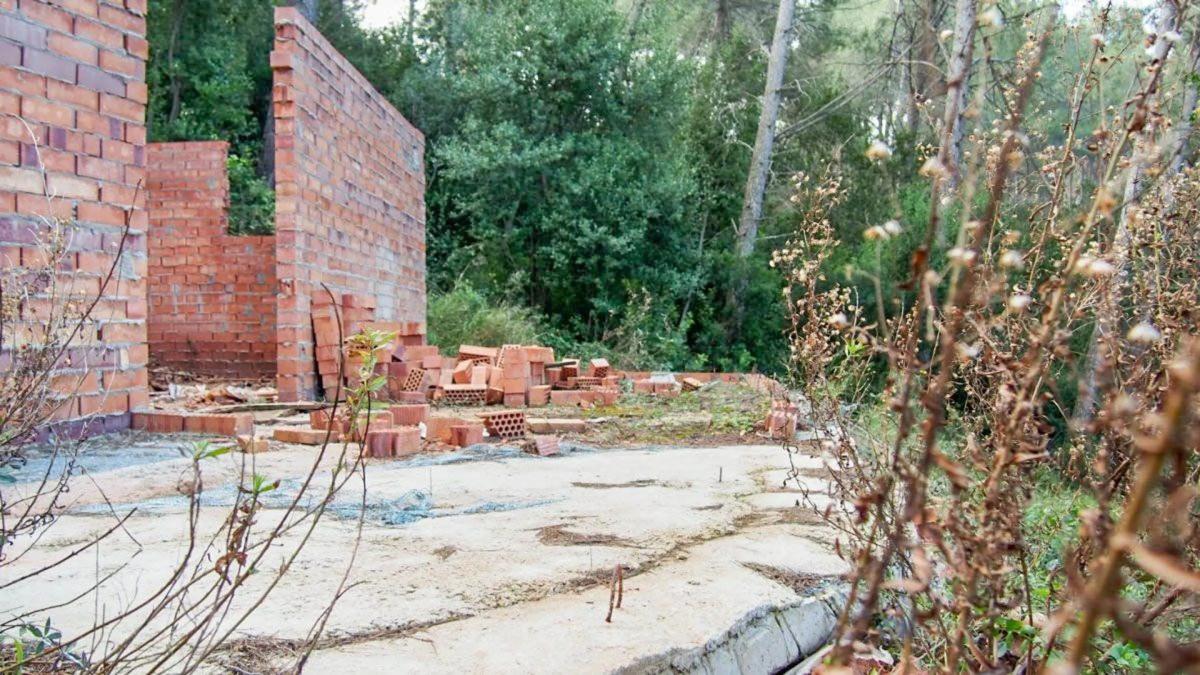 Terreno en venta en Corbera de Llobregat, Barcelona photo 4