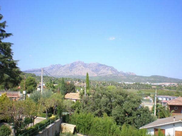 Terreno en Can Rial photo 1