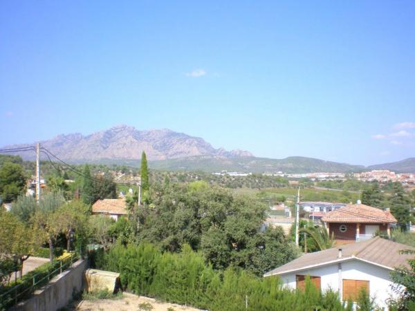 Terreno en Can Rial photo 1