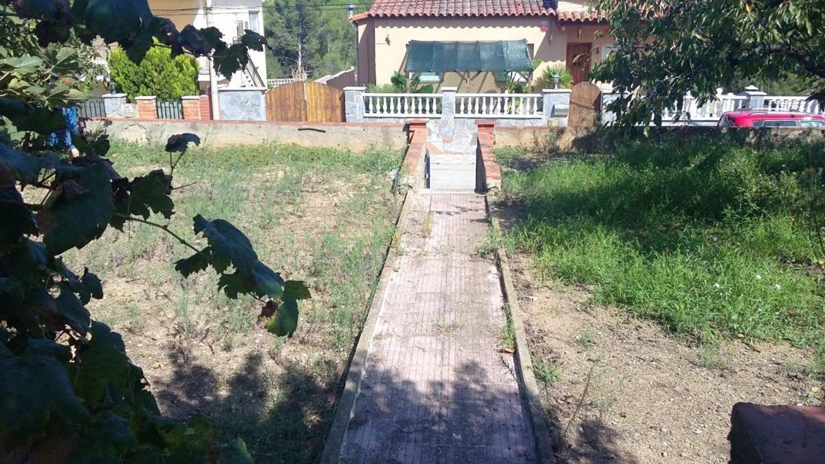 Terreno en venta en Esparreguera, Barcelona photo 2