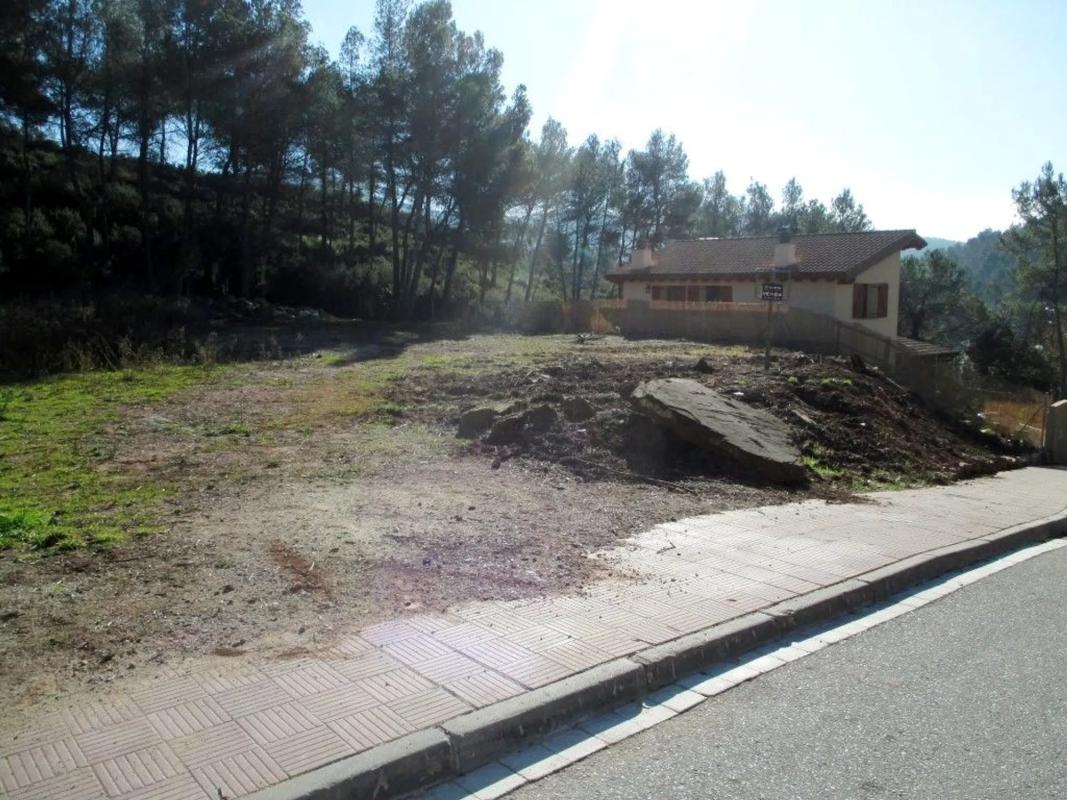 Terreno en venta en Corbera de Llobregat, Barcelona photo 1