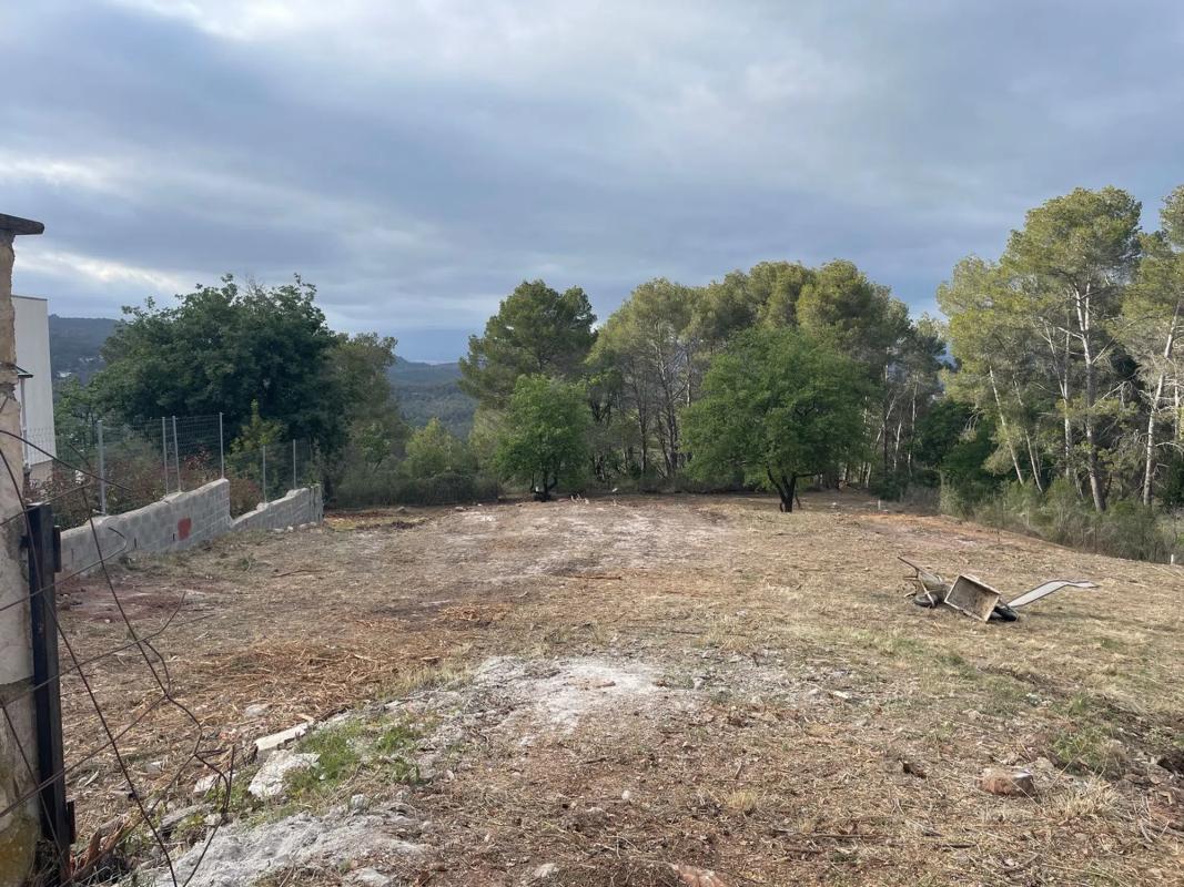 Terreno en venta en Corbera de Llobregat, Barcelona photo 4