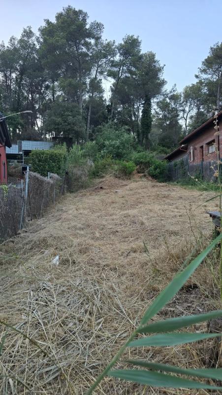 Terreno en venta en Begues, Barcelona photo 3