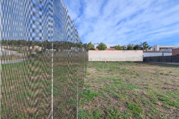 Terreno en calle Sant Eudald photo 2