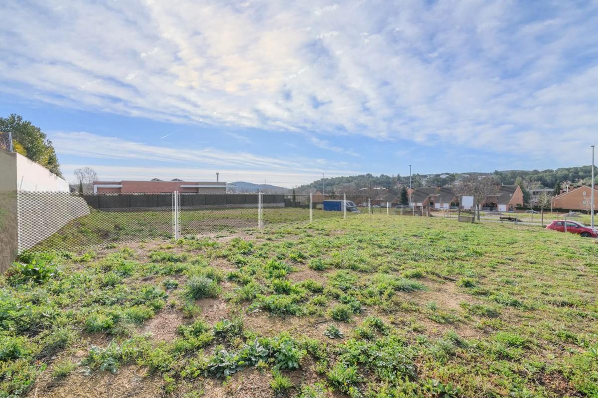 Terreno en venta en Begues, Barcelona photo 3