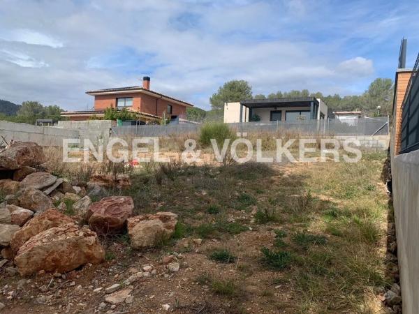 Terreno en calle Sant Eudald photo 4
