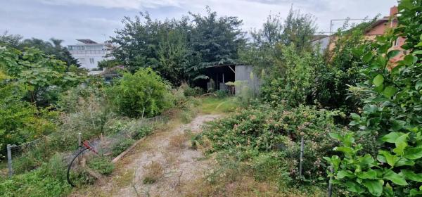 Terreno en Can Bou photo 2
