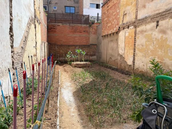 Terreno en calle de Frederic Soler s/n photo 4