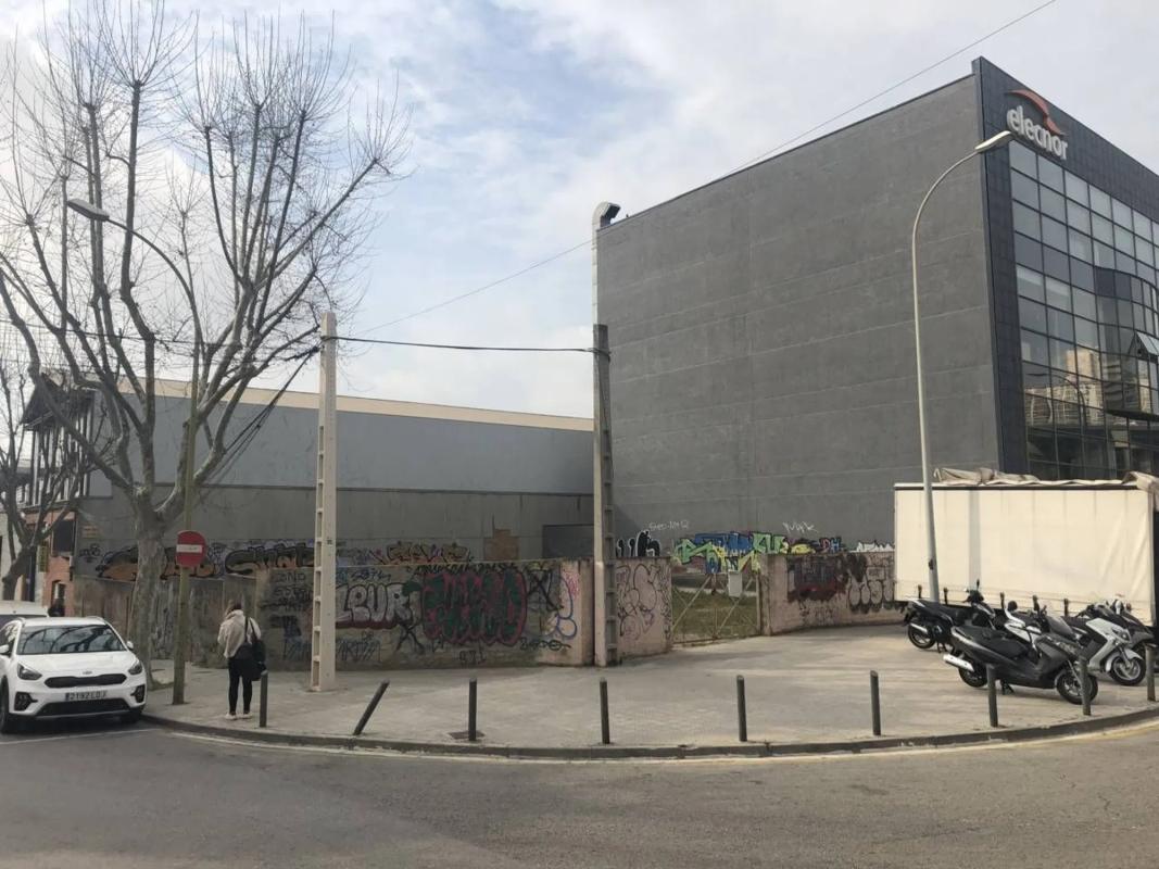 Land for sale in Cornellà de Llobregat, Barcelona photo 1
