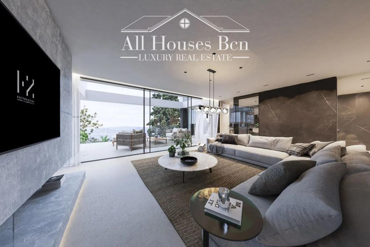 Terreno en venta en Esplugues de Llobregat, Barcelona photo 3
