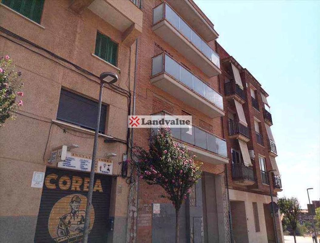 Terreno en venta en Esplugues de Llobregat, Barcelona photo 2