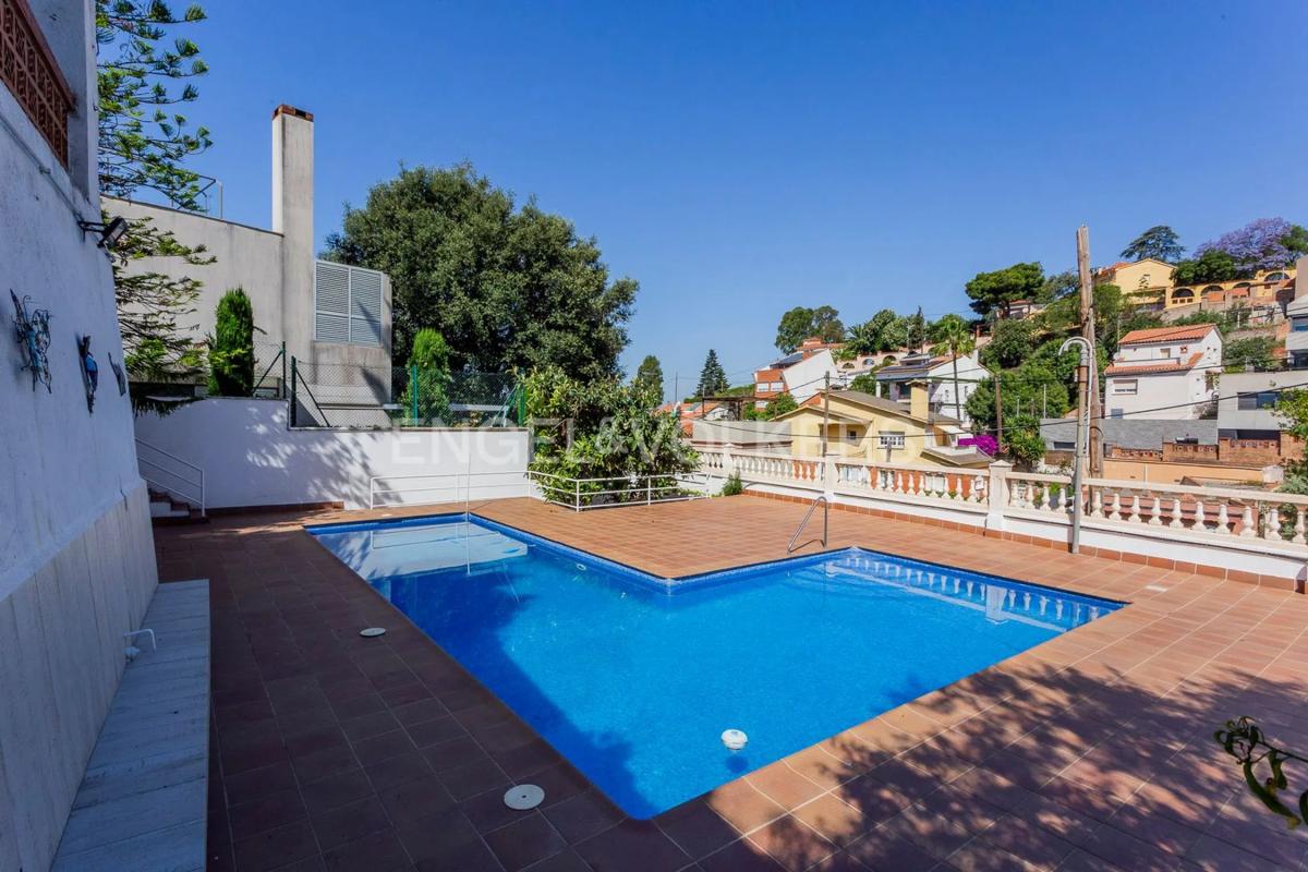 Terreno en venta en Esplugues de Llobregat, Barcelona photo 5