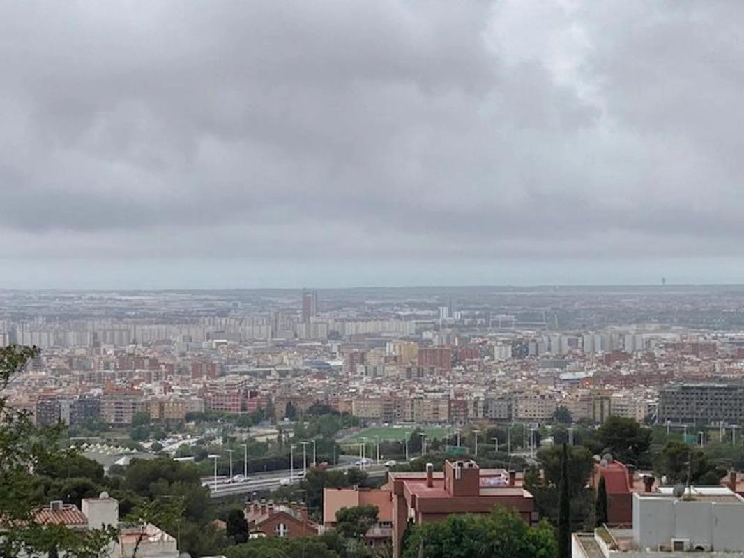 Terreno en venta en Esplugues de Llobregat, Barcelona photo 2