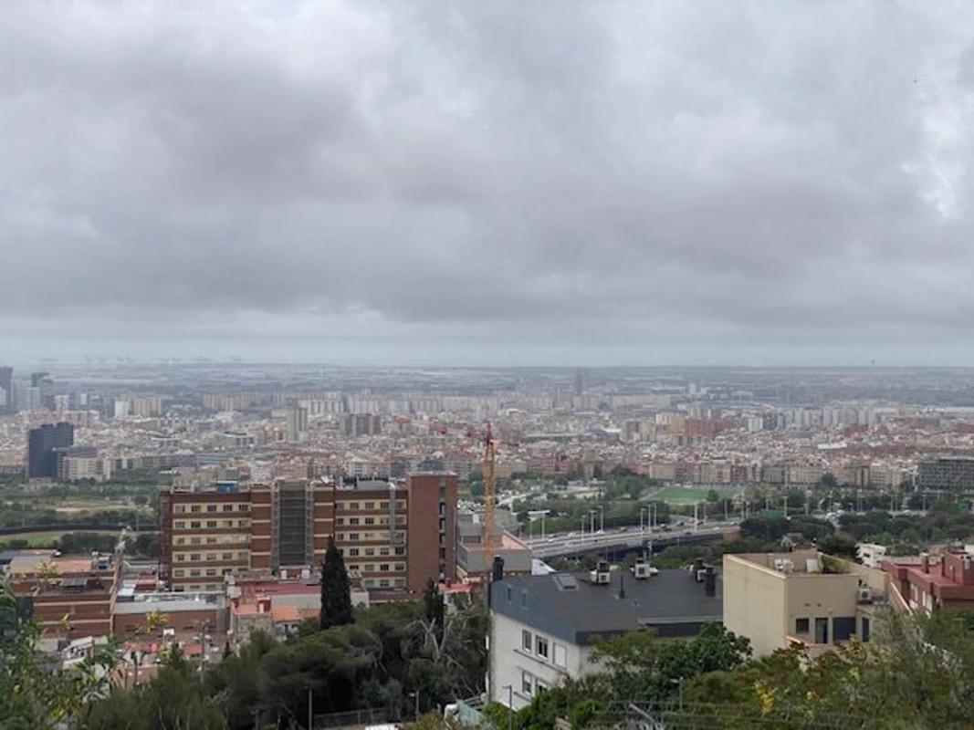 Terreno en venta en Esplugues de Llobregat, Barcelona photo 3