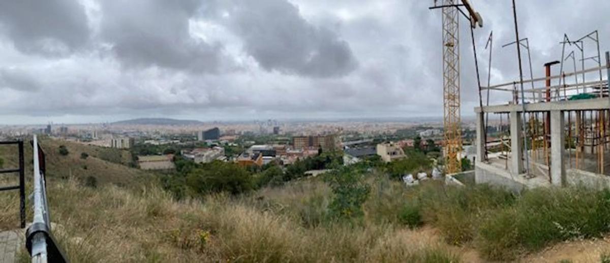 Terreno en venta en Esplugues de Llobregat, Barcelona photo 4