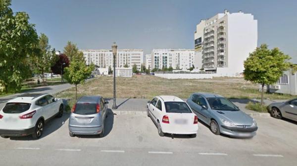 Terreno en calle Riu Segre photo 1