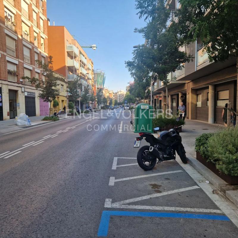 Terreno en venta en Molins de Rei, Barcelona photo 2
